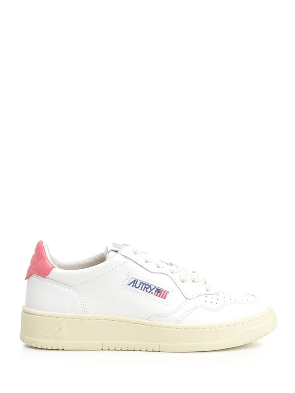Medalist Low-Top Sneakers