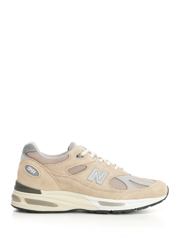 991V2 Low-Top Sneakers