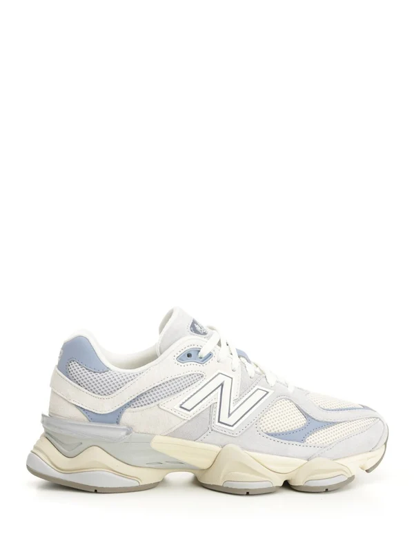 9060 Low-top Sneakers