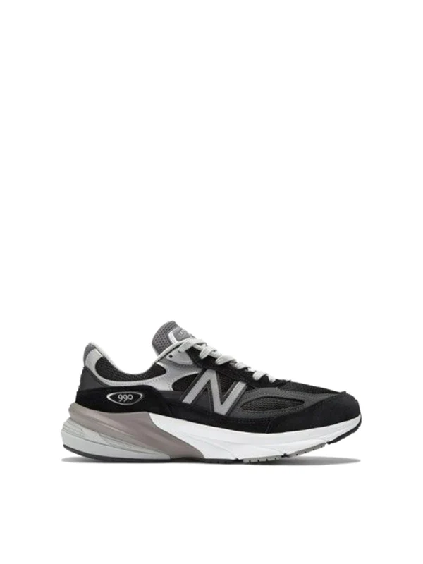 New Balance Black Low Top Sneakers