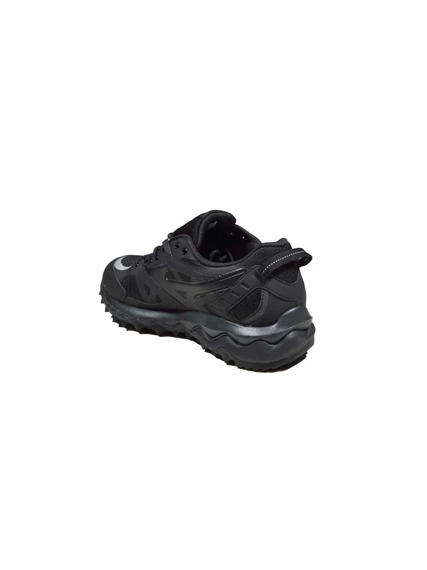 Mizuno Black Low Top Sneakers - Image 6